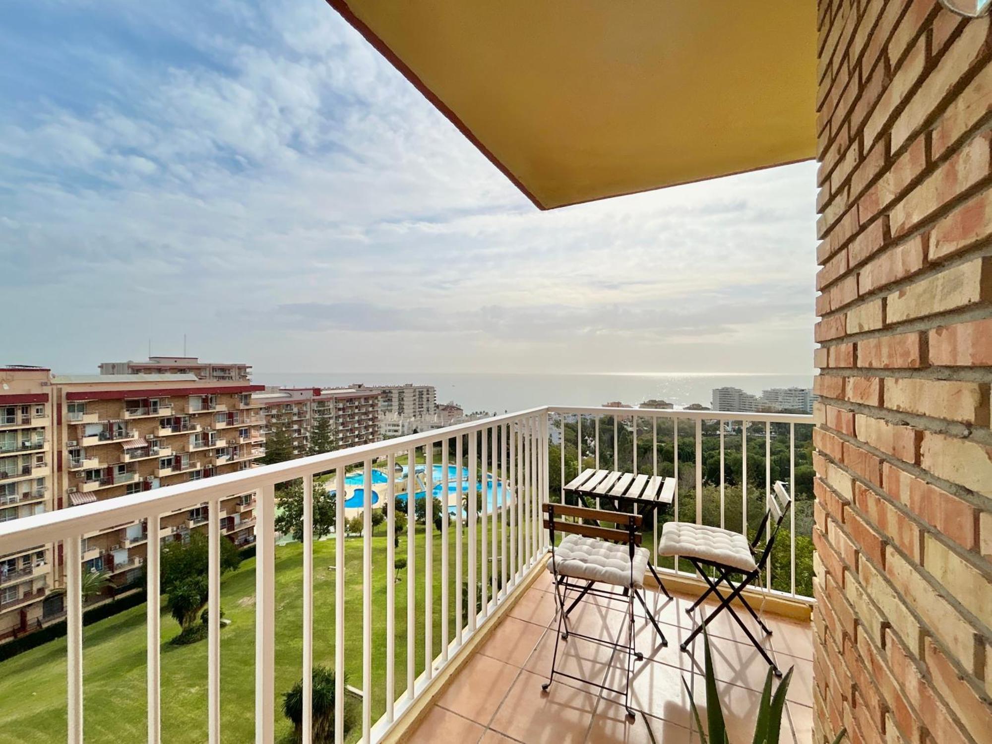 Acogedor Apartamento En Benalmadena Vistas Buitenkant foto