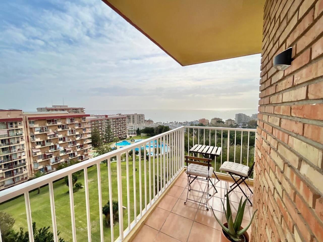 Acogedor Apartamento En Benalmadena Vistas Buitenkant foto